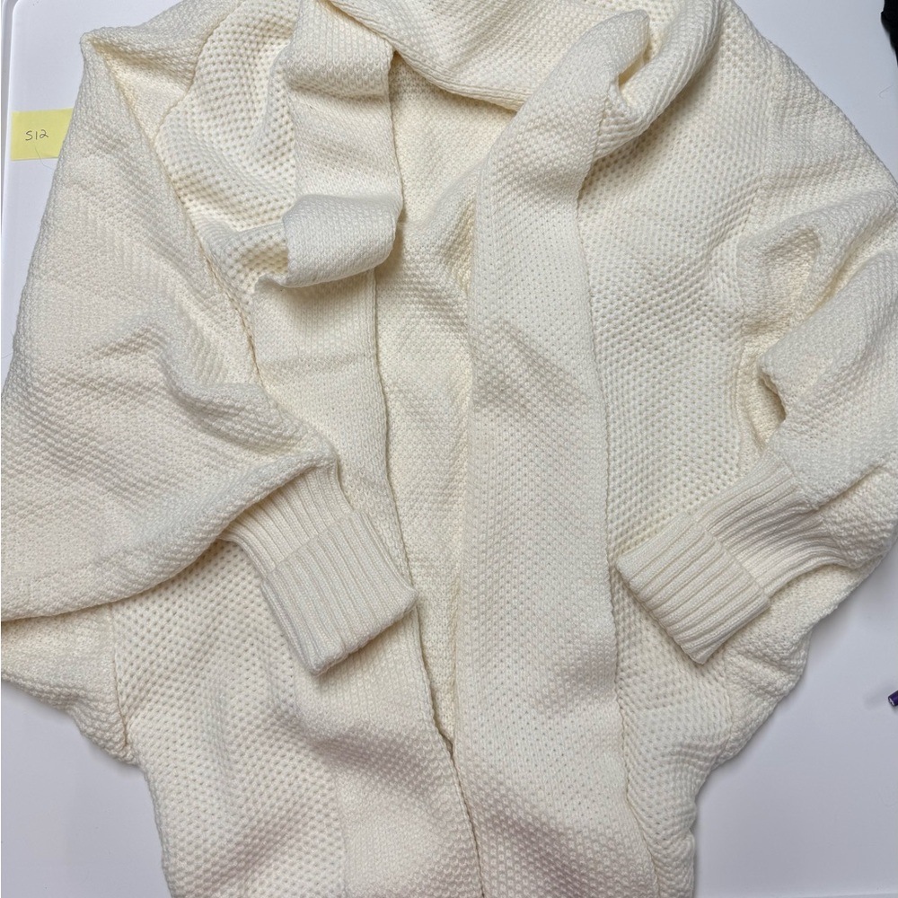 Source Unknown Cream Women's Hoodie